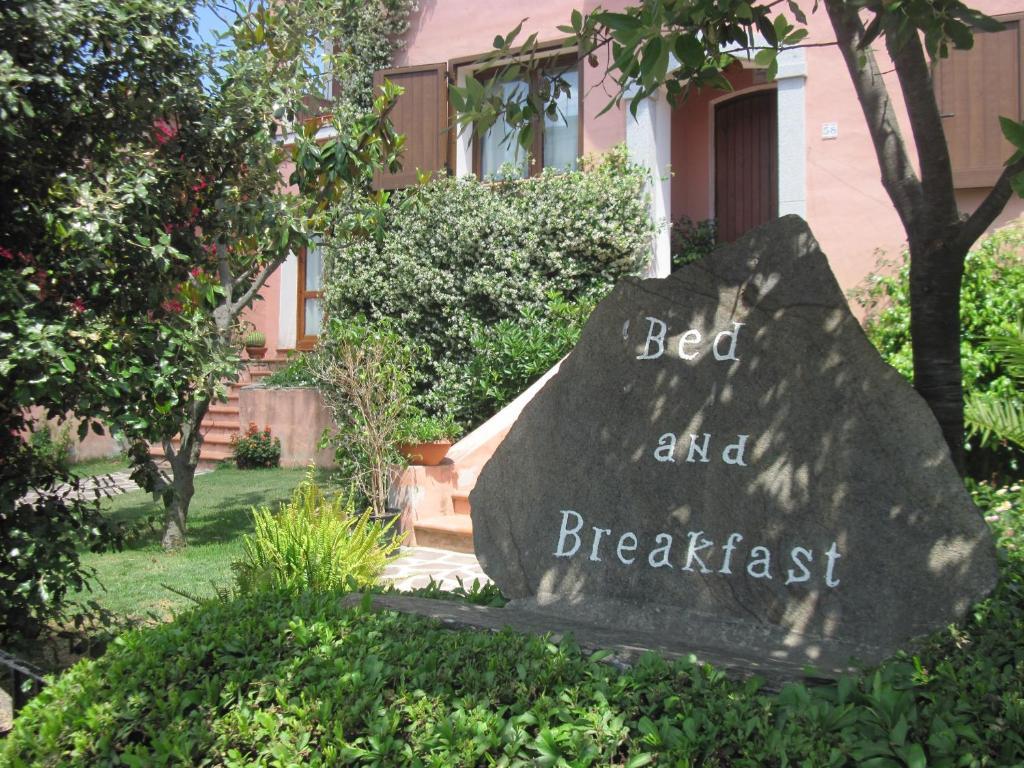 Bed & Breakfast Dessole Ольбия Экстерьер фото